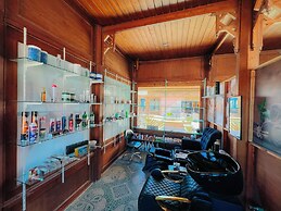 Mangrove Bay Resort