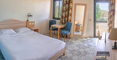 Mangrove Bay Resort