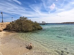 Mangrove Bay Resort