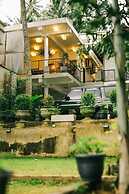 Villa Lavish