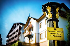 Holzschuh Schwarzwaldhotel