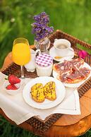 KH Lezama Suites