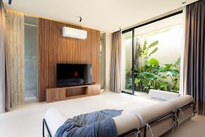 Saamu Private Luxury 3BR Villa with Pool