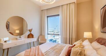 Manzil-1BR with Beach & Marina Access