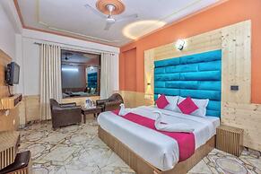 Hotel Day Night