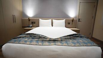 Zade Life OTEL