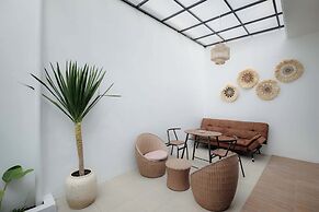 Marina Villa 1