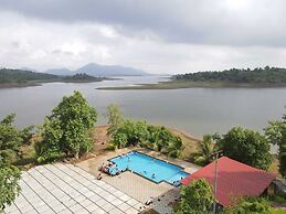 Shvas Island Resort