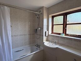 Tollgate Hotel