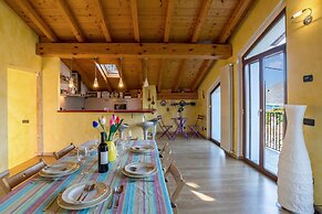 Cremia Dreamhouse