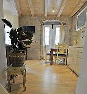 Room-triple Studio in the City Center