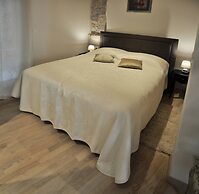 Room-triple Studio in the City Center