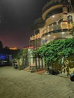 Naari Home Stay