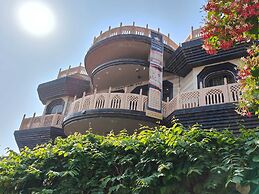 Naari Home Stay