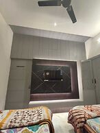 Naari Home Stay