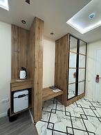 Lakeside Hotel By EDEN Group
