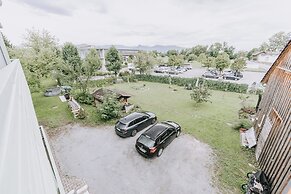 Velotique Hotel Angelika - Self-Check-in