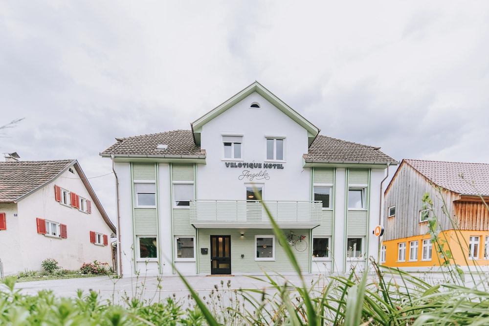 Velotique Hotel Angelika - Self-Check-in