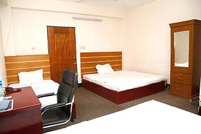Hotel Luxury Inn