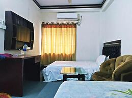Hotel Luxury Inn