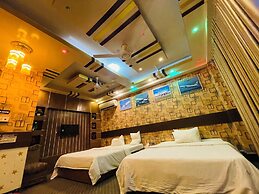 Hotel Luxury Inn
