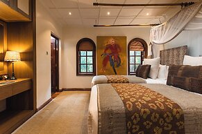Hemingways Eden Residence
