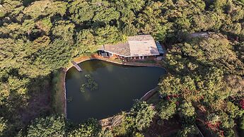 Hemingways Eden Residence