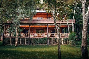 Hemingways Eden Residence