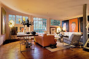 Hemingways Eden Residence