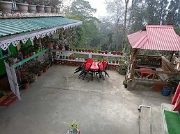 Kusuman Homestay