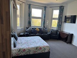 The Victorian Lodge