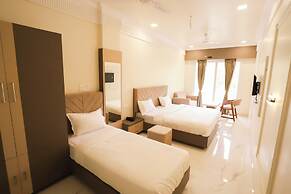Hotel Indra Palace