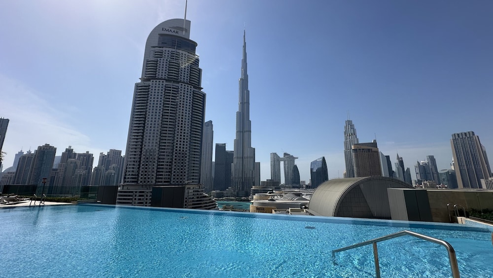 Easygo-upscale 2BR /iconic View Bldp03