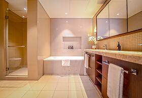 Easygo-upscale 2BR /iconic View Bldp03