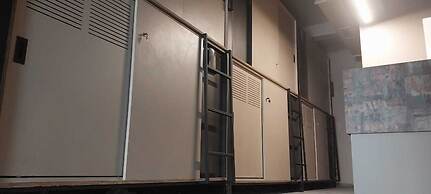 C2 PODS