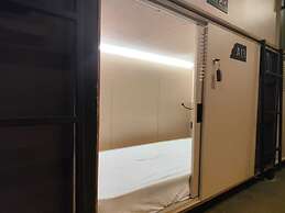 C2 PODS
