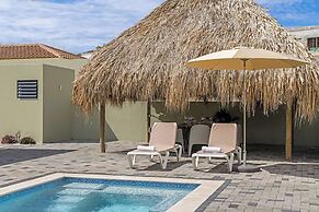 Infinity Blue villa with private pool at Mambo Beach