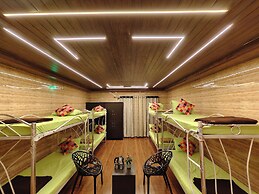Mist Cottage & Home Stay
