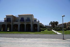 Cassiopeia 3-Bedroom House on beach