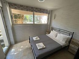 Cassiopeia 3-Bedroom House on beach