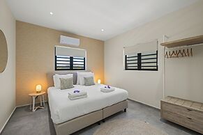 Villa Solana with private pool, Mambo Beach