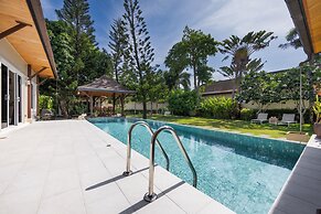 Villa Emilia with Private Pool