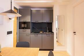 Be10 Suites