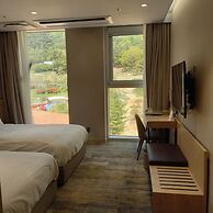 WELLPARK HOTEL