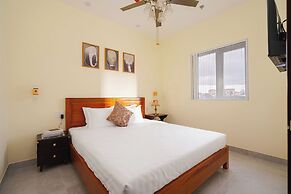 CandlePine Suites