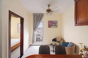 CandlePine Suites