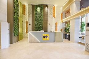 Fabhotel Ronald Inn