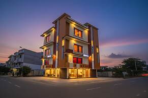 Fabhotel Geeta Bhawan