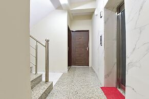 Fabhotel Bungalow 14