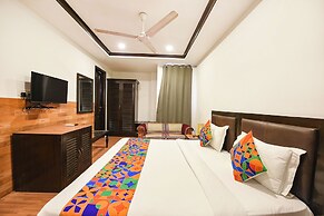 Fabhotel Green Park